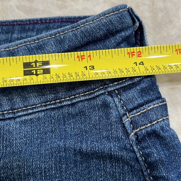 NYDJ - Picture 4 of 5